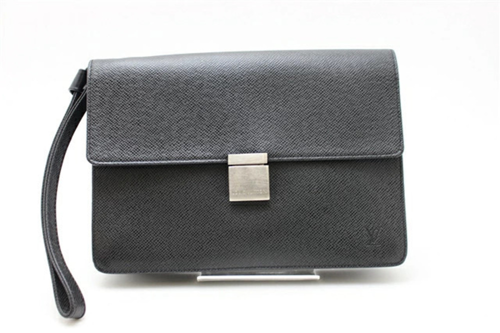 Louis Vuitton Ardoise Bag Selenga Shoulder Taiga Black